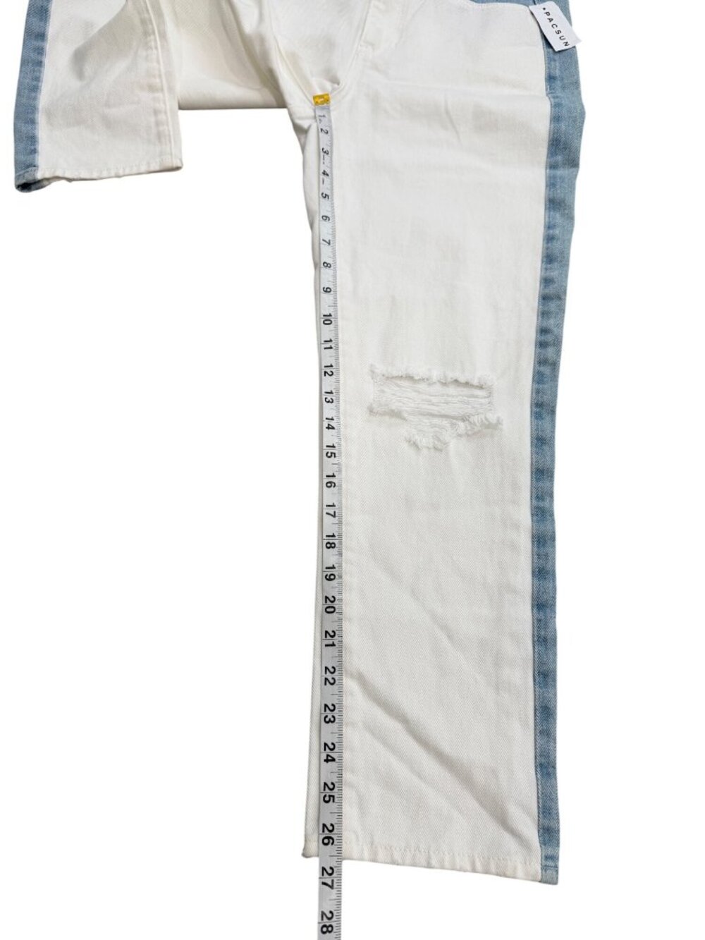 PacSun Womens Size 26 Mom Jean Distressed Freeze Pop White Blue Two-Tone NEW - Picture 6 of 8